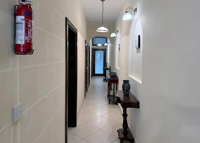 Seashell Stories - Modern Comforts, Traditional Charm *