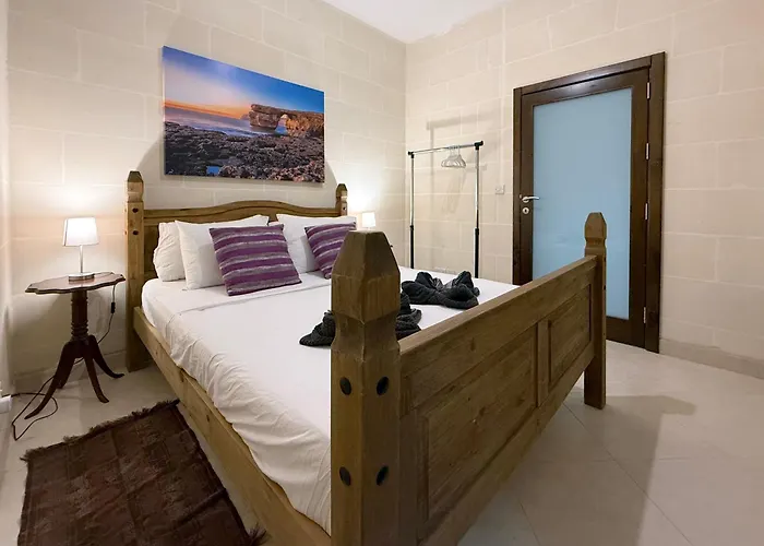 Seashell Stories - Modern Comforts, Traditional Charm