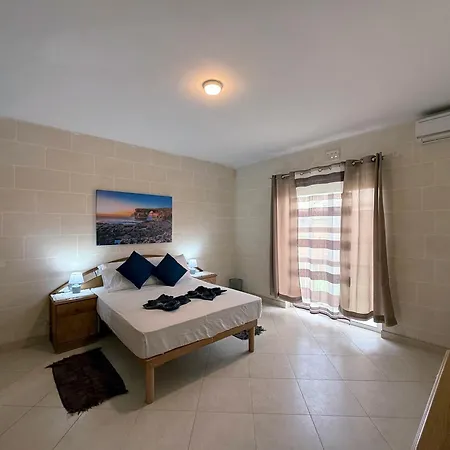 Seashell Stories - Modern Comforts, Traditional Charm Appartement