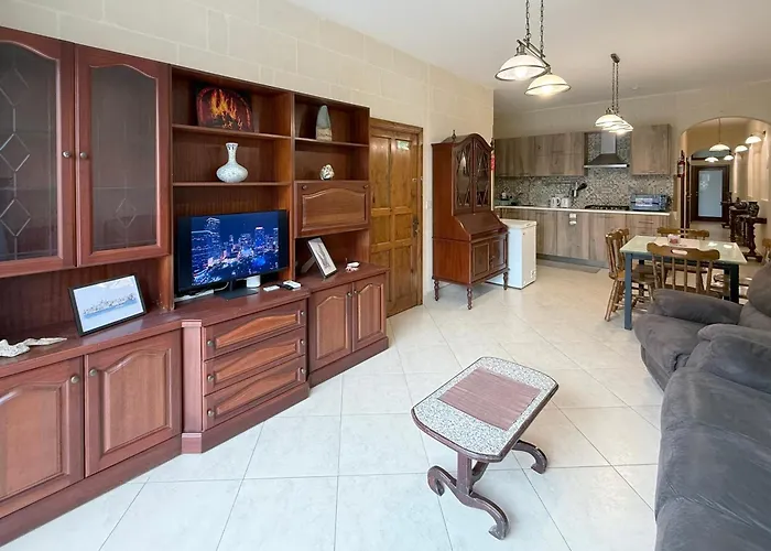 דירה Seashell Stories - Modern Comforts, Traditional Charm *