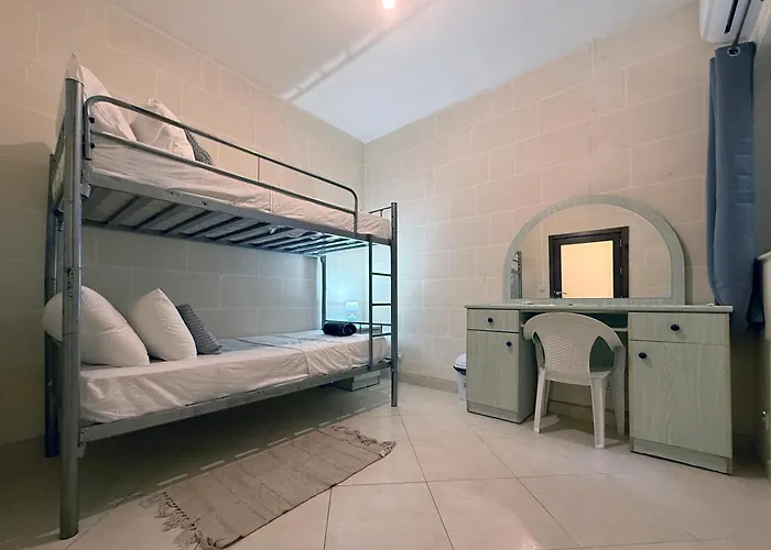 Seashell Stories - Modern Comforts, Traditional Charm *